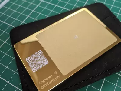 Металлическая Смарт NFC карта Золотая 24K Gold от QRvCARD PRO